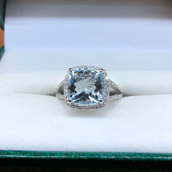 Aquamarine and Diamond Ring